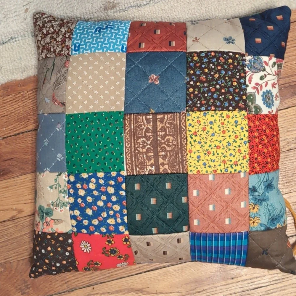 Handmade Quilted Patchwork Farm Scene Decorative Throw Pillow 14x14